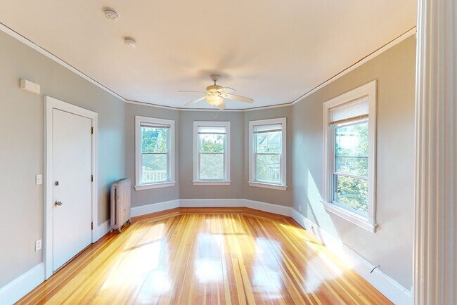 Foto del edificio - 544 Hope St