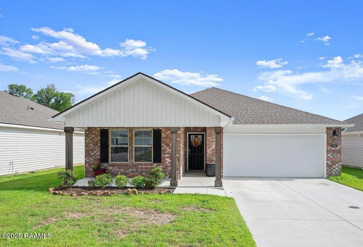 Foto principal - 35326 Grovemont Dr