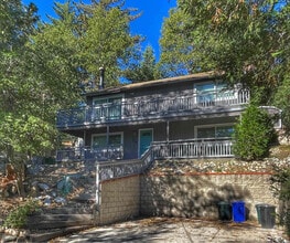 Building Photo - 286 La Casita Dr