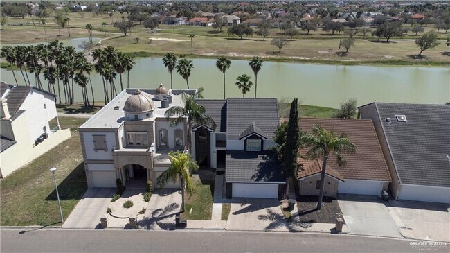 Building Photo - 310 Rio Grande Dr