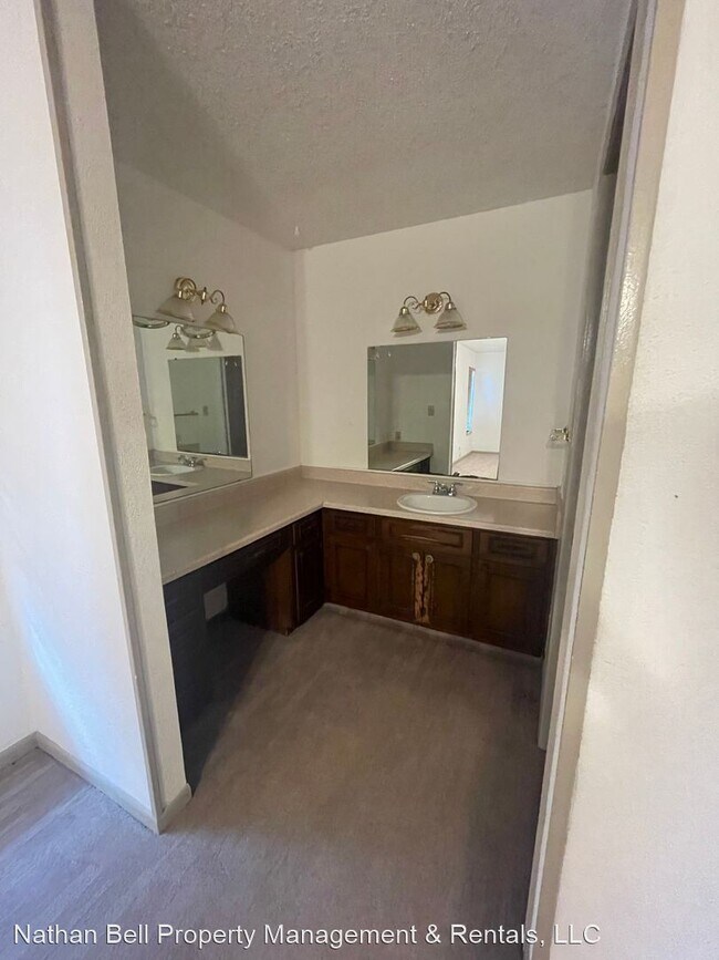 Foto del edificio - 3 br, 2 bath House - 2715 Ridgeview Rd