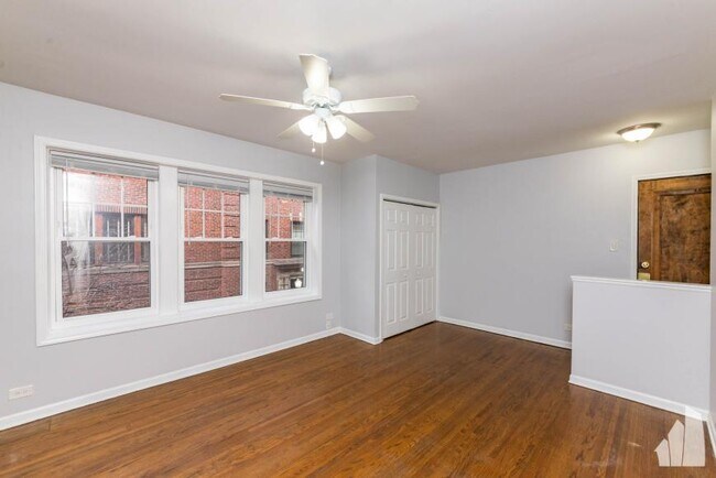 Foto del edificio - 2 bedroom in Chicago IL 60613