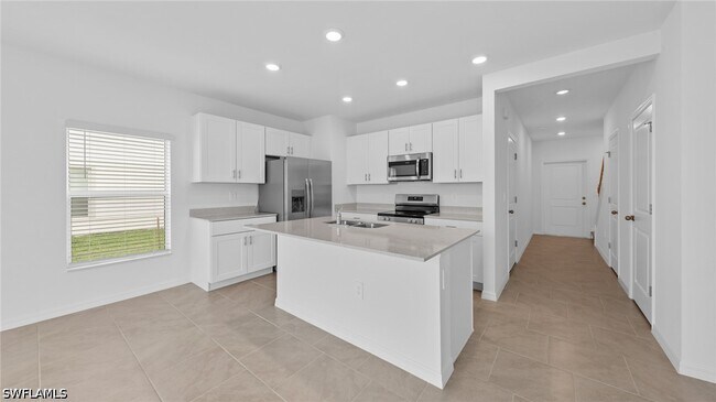 Foto del edificio - 4215 Caterina Ct