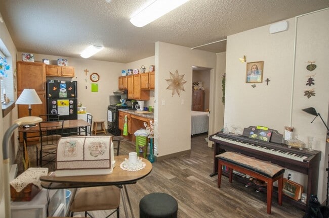 Interior Photo - Vista Villa/River Run