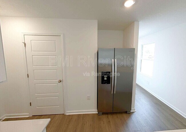 Building Photo - 12741 Geronimo Pl