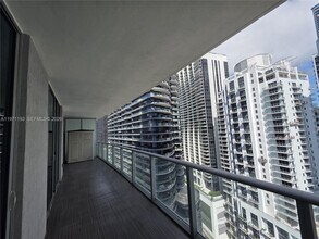 Building Photo - 1100 S Miami Ave