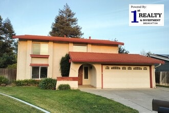 Building Photo - 2650 Bloomfield Ct