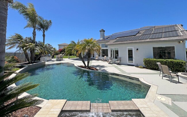Building Photo - 4 Bedroom Luxury Home In the Estates at Ra...