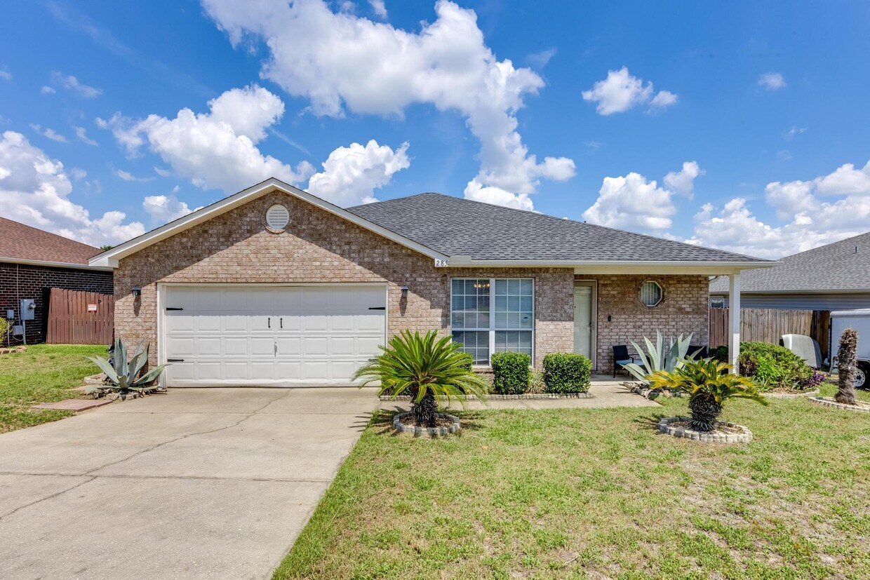 Foto principal - 285 Limestone Cir