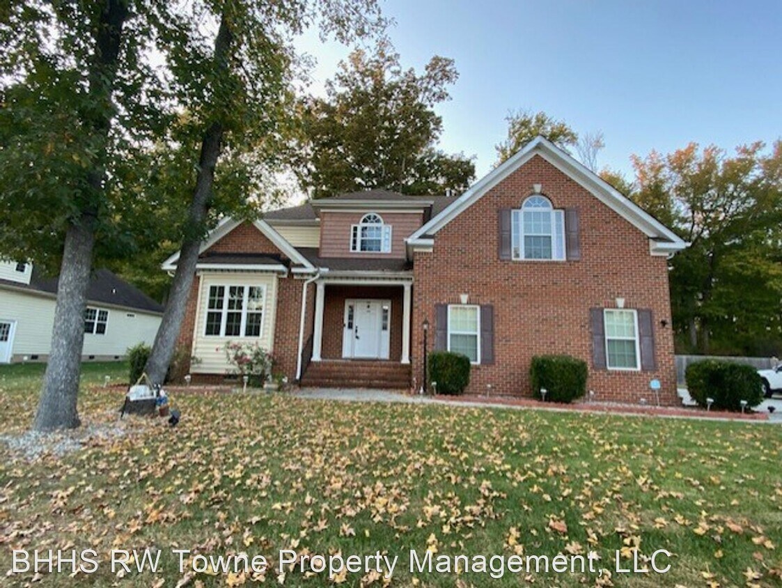 Primary Photo - 4 br, 2.5 bath House - 320 Whitehurst Landing