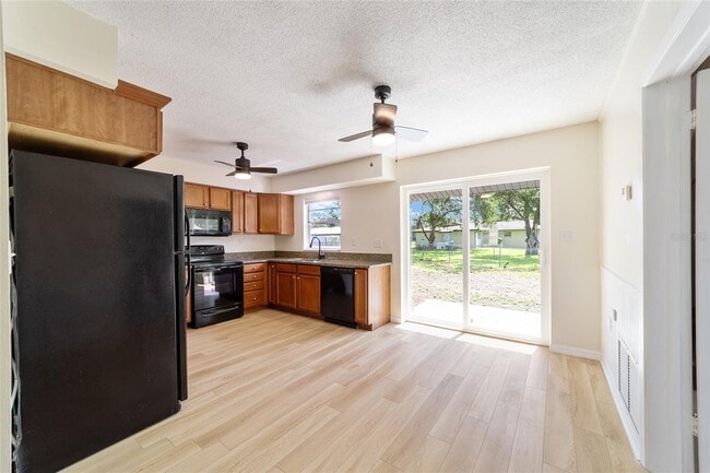Foto del edificio - 3209 SE 33rd Ct