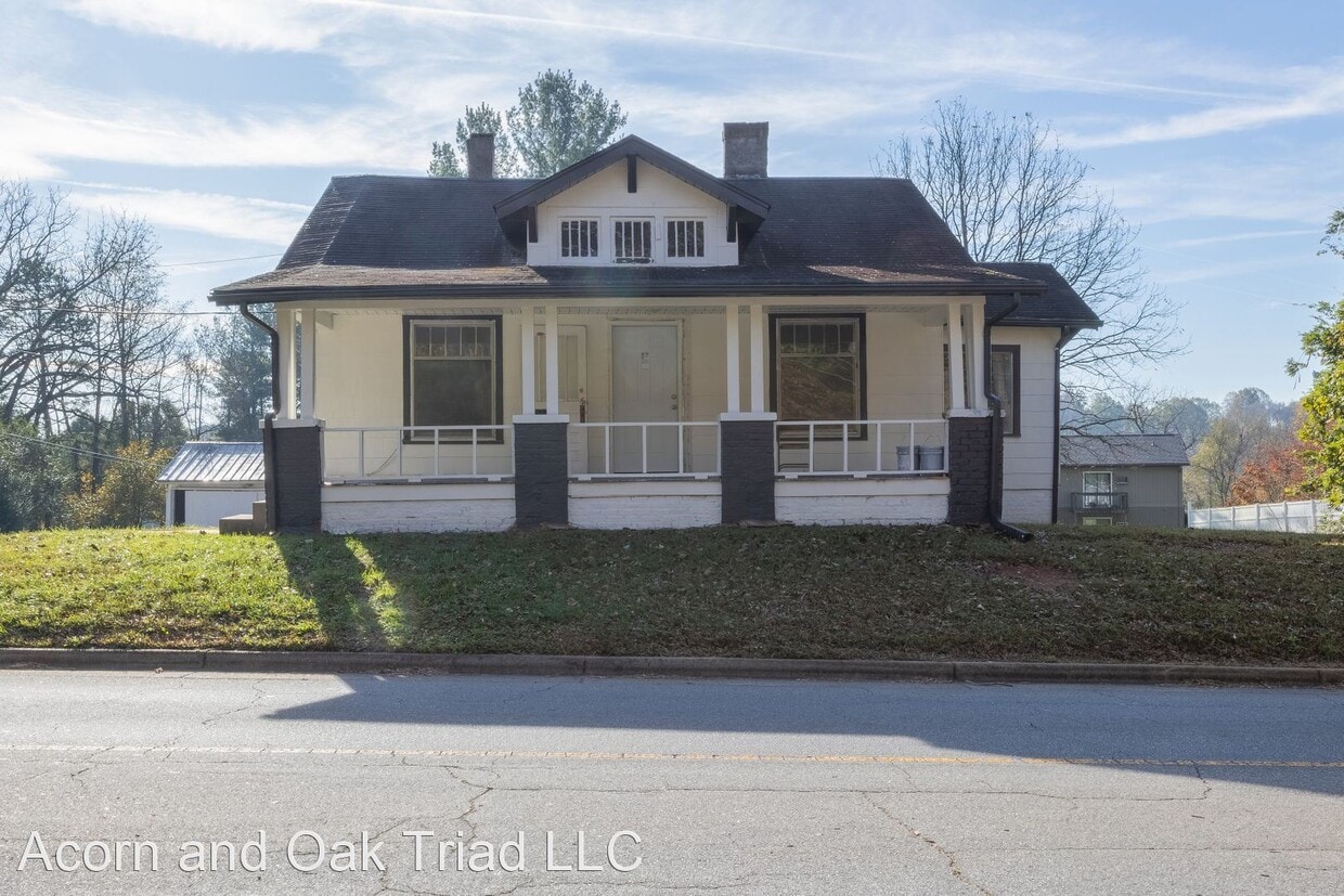 Primary Photo - 3 br, 1.5 bath House - 5724 Shattalon Drive