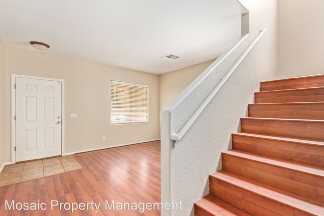 Foto del edificio - 3 br, 2.5 bath House - 4540 E Los Alamos St