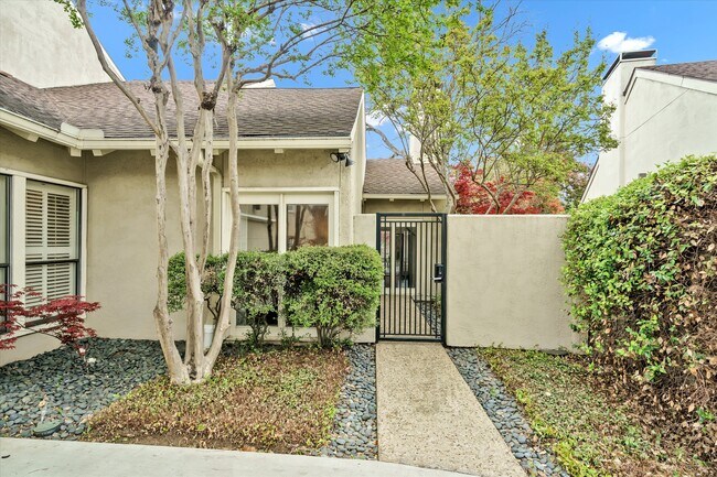 Building Photo - 4382 Cochran Chapel Cir