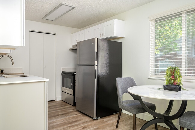 Foto del edificio - Westwood Green Apartments