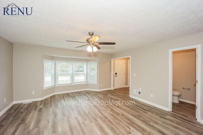 Building Photo - Holiday Special: 1/2 off your first month!...