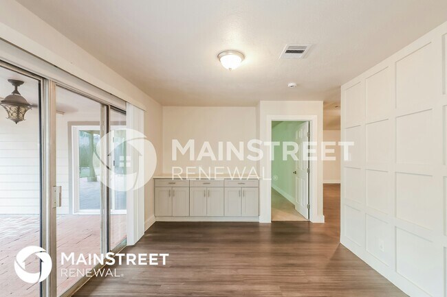 Foto del edificio - 4515 Sylvan Glen Dr