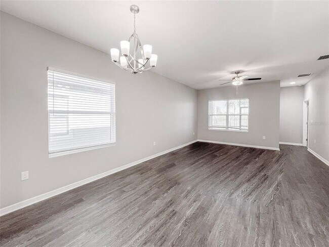 Building Photo - 3388 Cup Dr