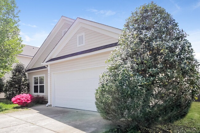 Building Photo - 7441 Mary Jo Helms Dr