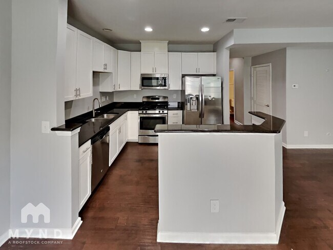 Building Photo - 7207 Gallery Pointe Ln