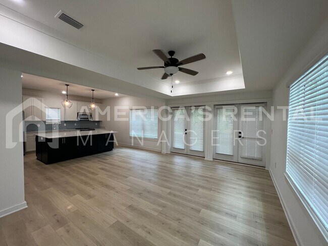Building Photo - Home for rent in Orange Beach!!! View Now!...
