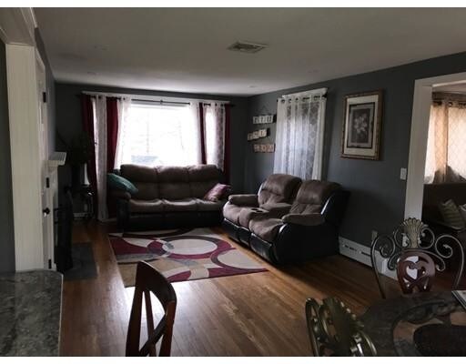Foto del edificio - 728 Stony Hill Rd