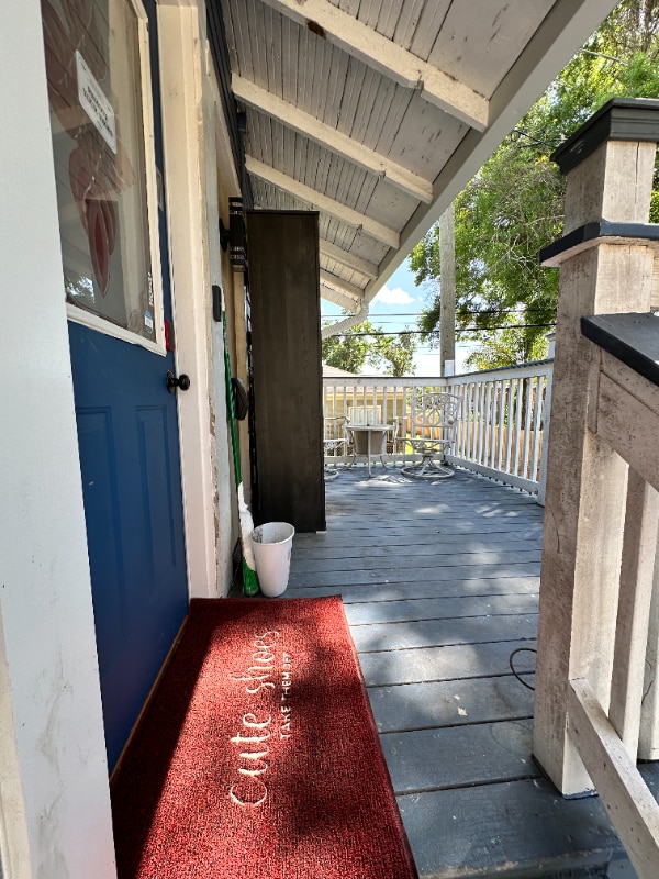 Photo - 803 E James St