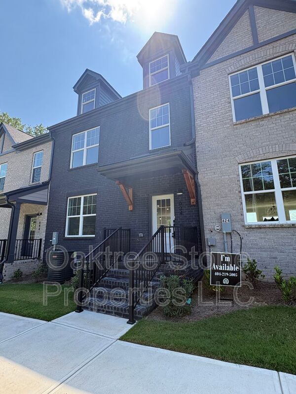 Foto del edificio - 634 Grove Glen Ct