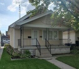 Building Photo - 1517 Oakmont St