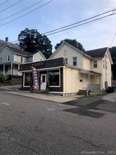 Building Photo - 52 Platt St