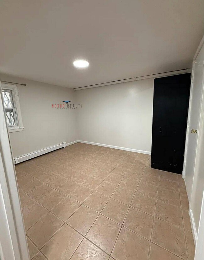 Foto del edificio - 73-09 21st Ave