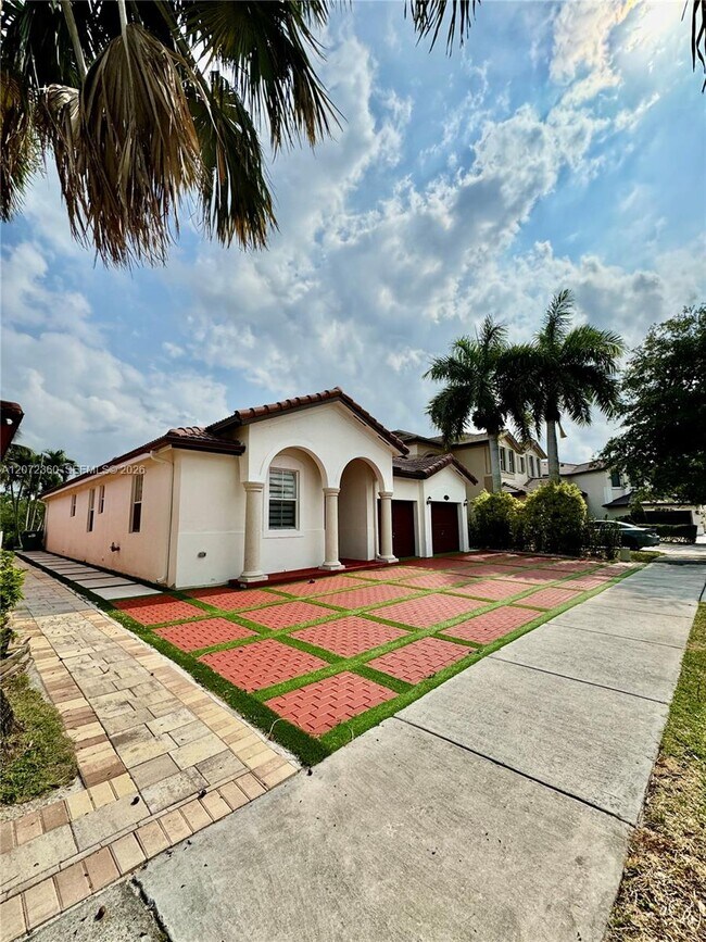 Foto del edificio - 14974 SW 18th Terrace