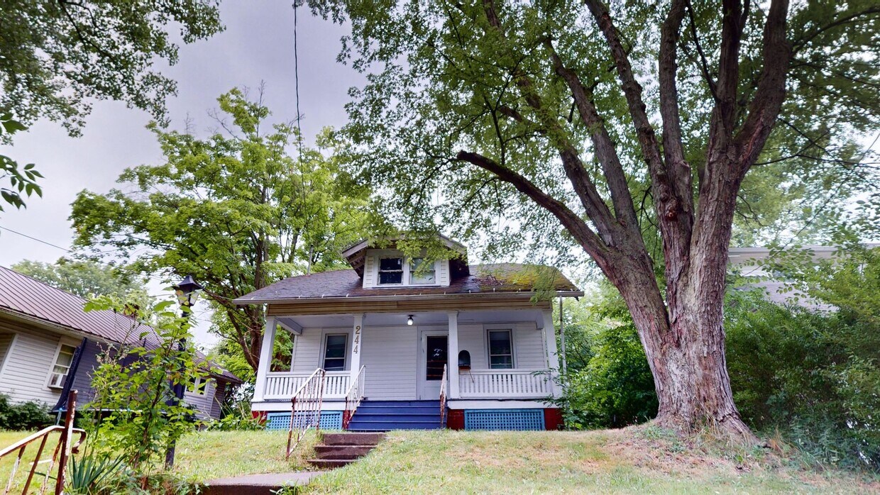 Foto principal - Cute 2 bedroom, near park