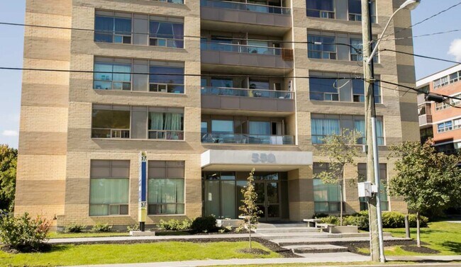 Photo du bâtiment - Birchmount Woods