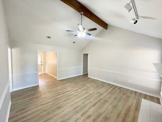 Foto del edificio - 3/2 for Rent in 39042 Brandon!