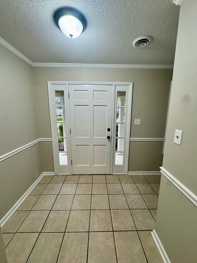 Building Photo - 1416 Mitts Dr