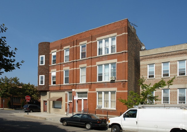 Building Photo - 478-480 W 28th St