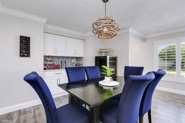 Foto del edificio - 3 br, 2 bath House - 1343 Walnut Ter