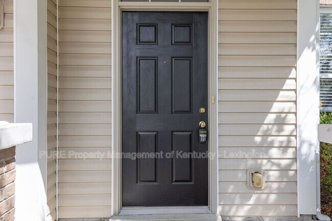 Building Photo - 4520 Walnut Creek Dr