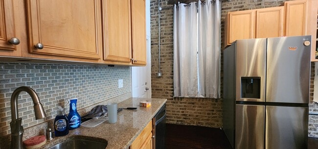 Building Photo - 1224 N Cleaver St