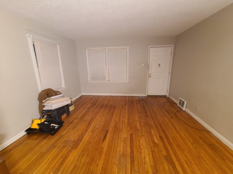 8952 Stansberry Ave, Berkeley, MO 63134 House Rental in Berkeley, MO