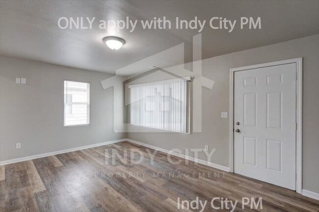 Foto del edificio - 525 S Vine St