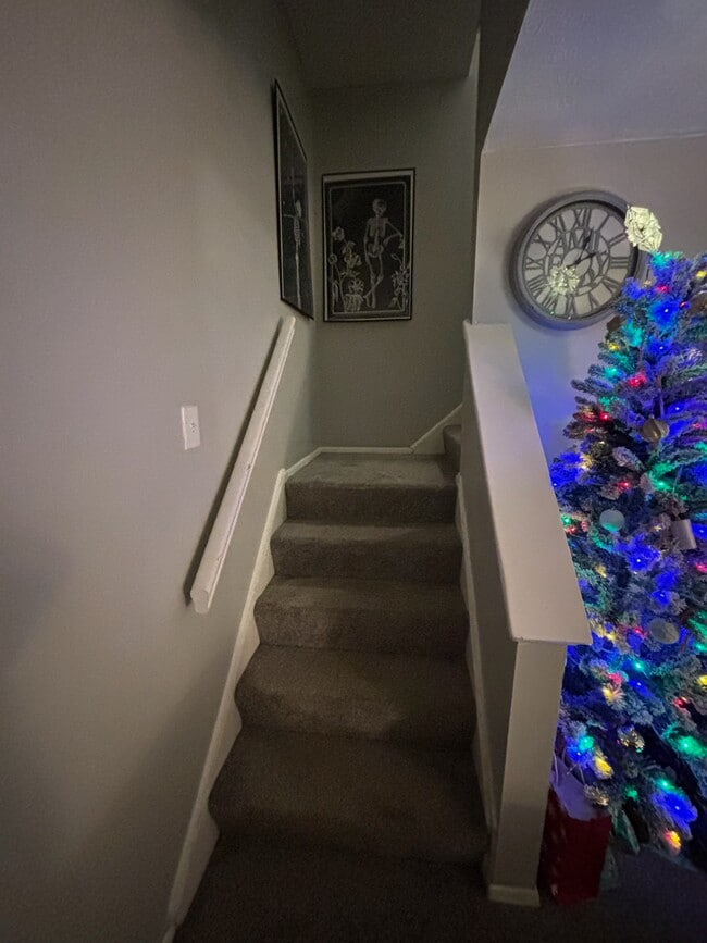 Foto del edificio - 2472 Warren Pky