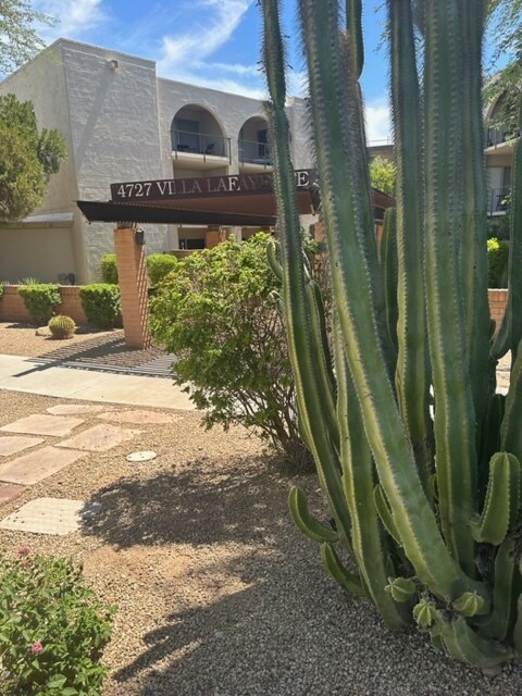 Foto del edificio - 4727 E Lafayette Blvd