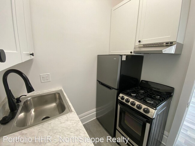 Building Photo - 1 br, 1 bath Apartment - 1445 Worthington ...