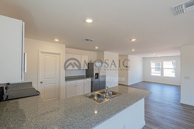Building Photo - 1445 Jaycie Dr