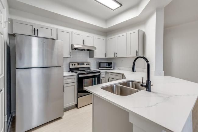 Foto del edificio - 9801 W Parmer Ln