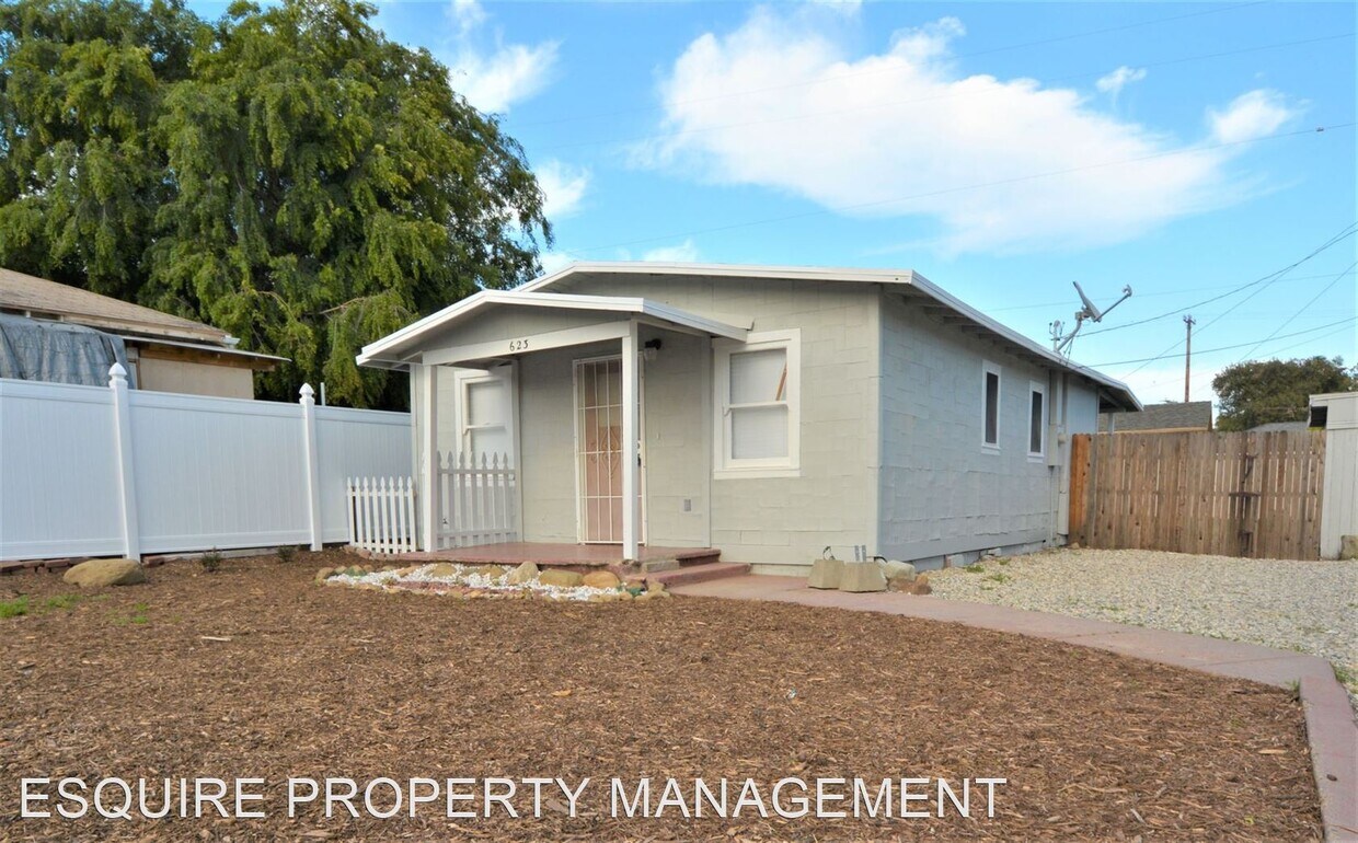 Foto principal - 2 br, 1 bath House - 623 SYCAMORE ST