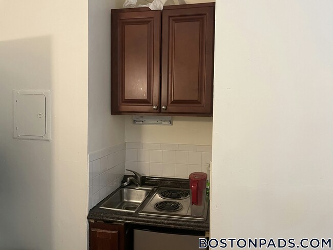 Building Photo - 49 S Huntington Ave