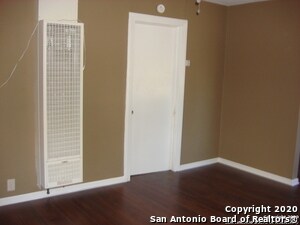 Building Photo - 814 Prado St